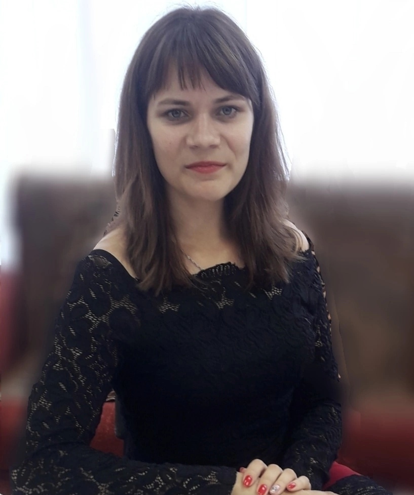 Петропавлова Надежда Владимировна.